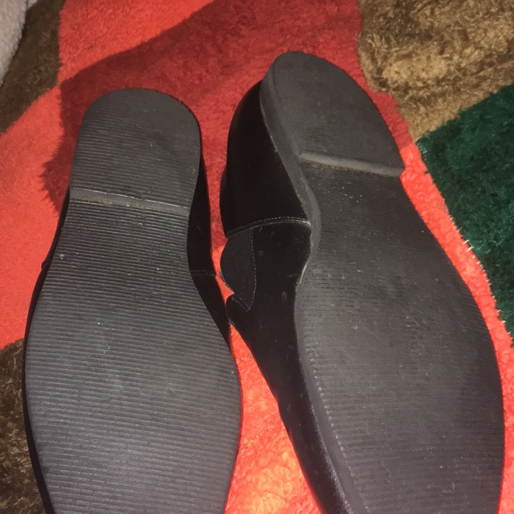 Shoes - Picture 2 of 2